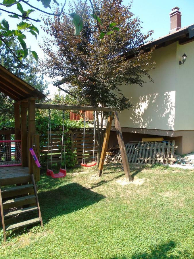 Home Away From Home Іліджа Екстер'єр фото